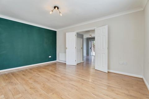 3 bedroom semi-detached house for sale, Cormorant Drive, Stowmarket