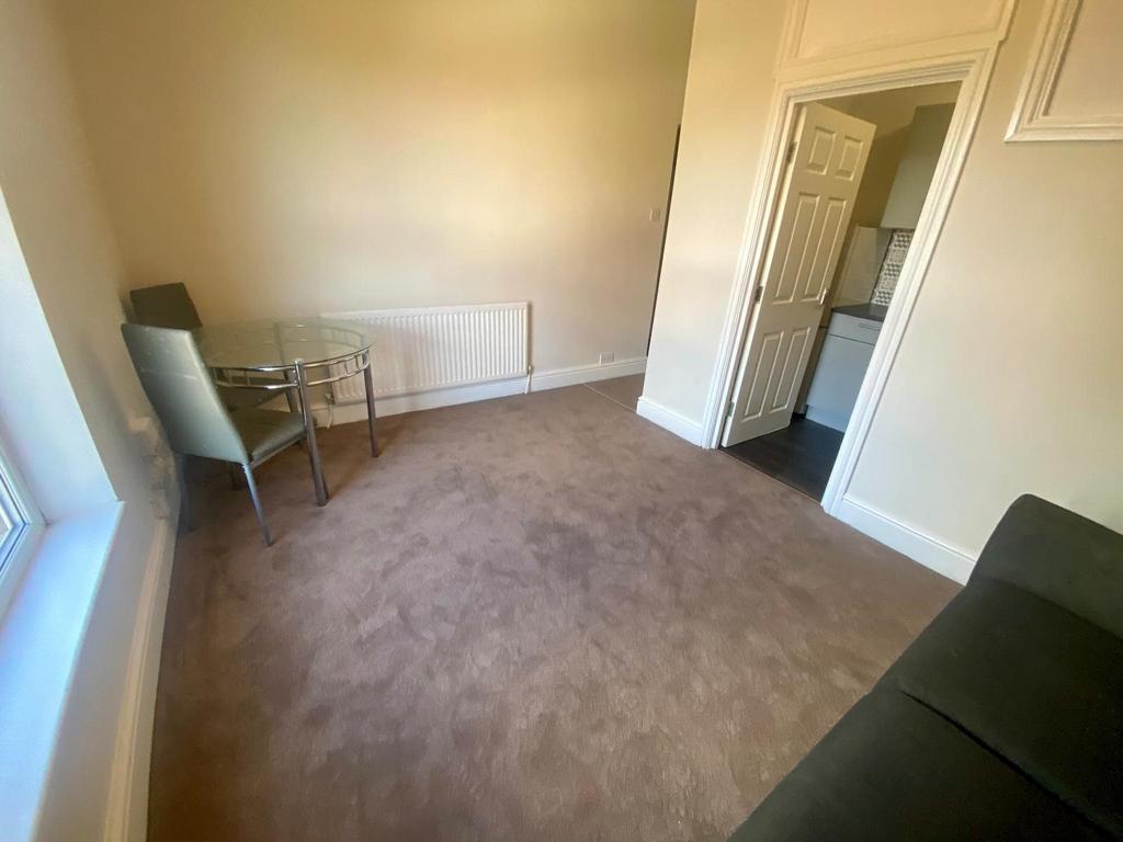 Apartment in Manchester - View 2