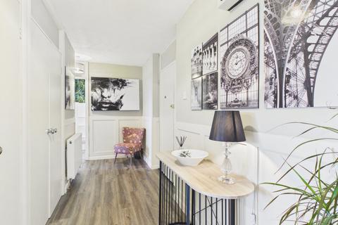 2 bedroom apartment to rent, Hagley Road, Stourbridge, West Midlands, DY9