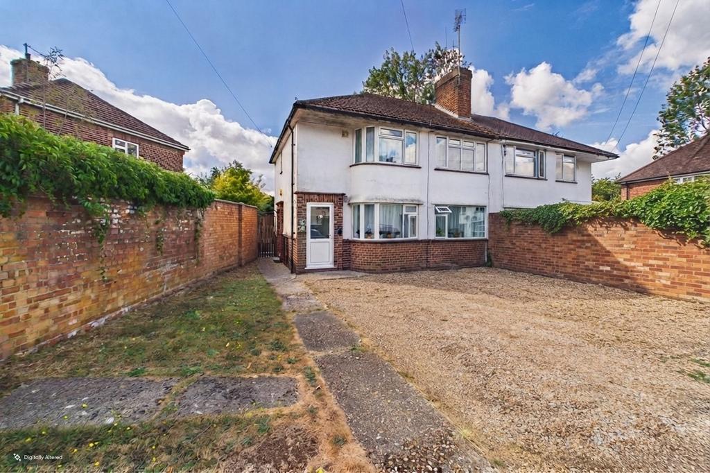 Apartment in Reading, Whitley