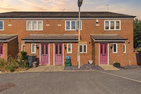 2 bedroom terraced house for sale, Greenways, Gloucester