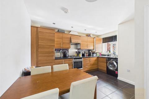 2 bedroom terraced house for sale, Greenways, Gloucester