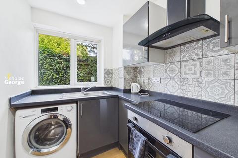 2 bedroom flat for sale, Parkfield House, Gravelly Hill, Birmingham
