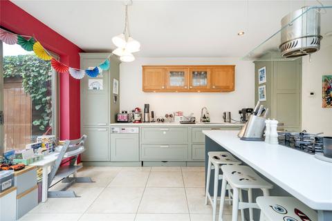3 bedroom terraced house for sale, Lavender Grove, London, E8