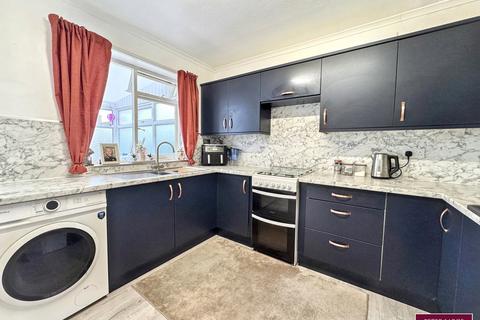 2 bedroom detached bungalow for sale, Franklyn Avenue, Prestatyn, Denbighshire LL19 7ED