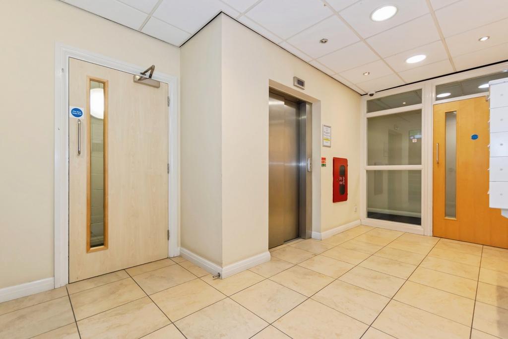 Apartment in Solihull - View 2