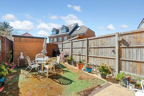 4 bedroom terraced house for sale, Alpine Close, Epsom, KT19