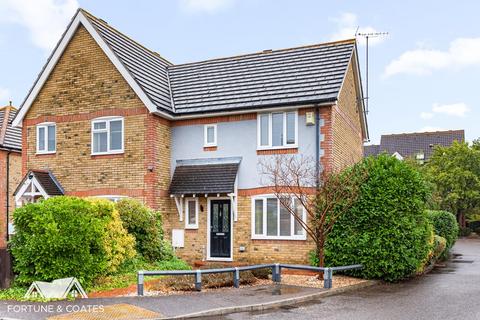 2 bedroom semi-detached house for sale, Belfield Gardens, Harlow
