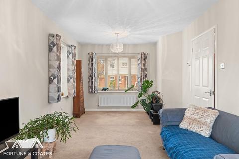2 bedroom semi-detached house for sale, Belfield Gardens, Harlow