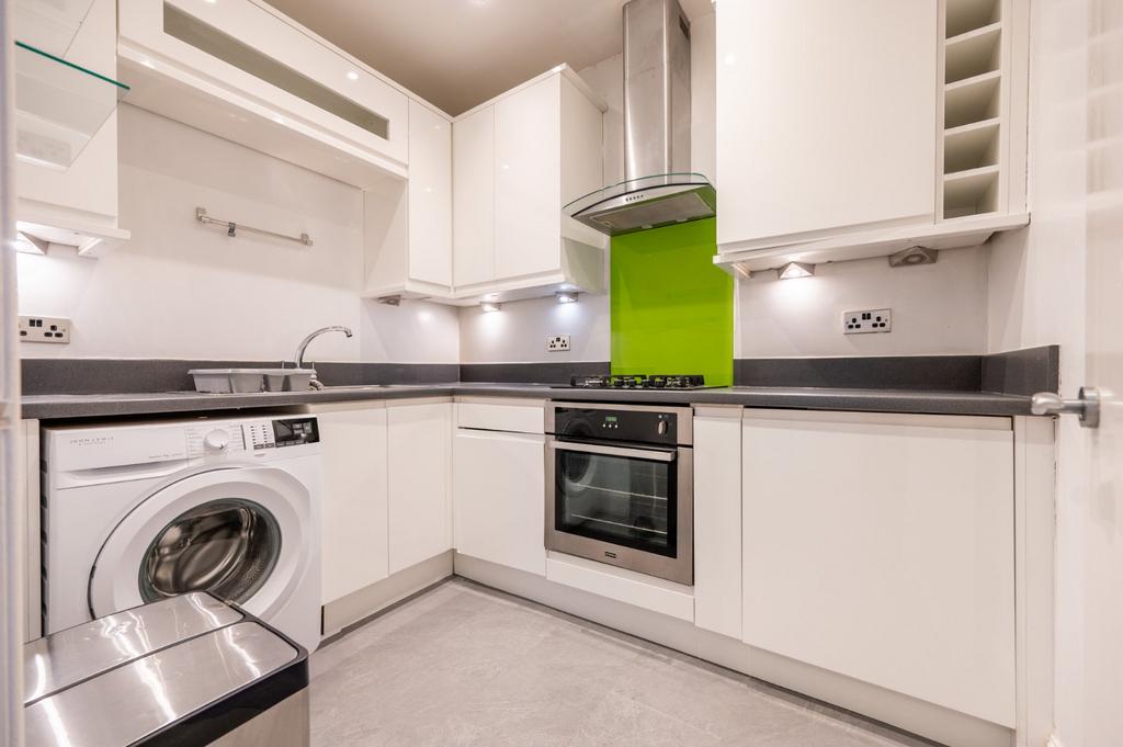 Apartment in Glasgow - View 4