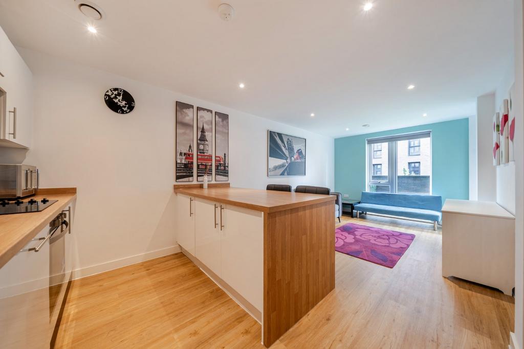 Apartment in Manchester - More
