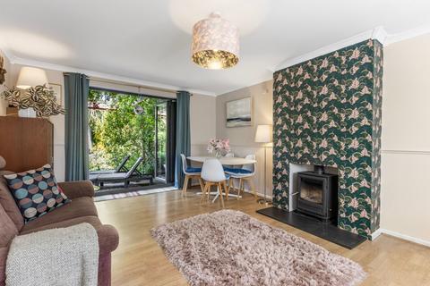 3 bedroom end of terrace house for sale, Moat Crescent, London N3