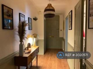 Apartment in Brighton, Brunswick - More