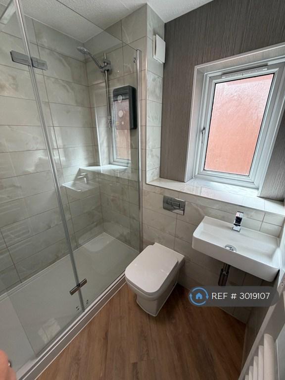 Apartment in Glasgow - View 4