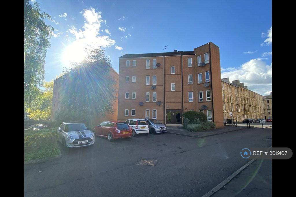 Apartment in Glasgow - View 2