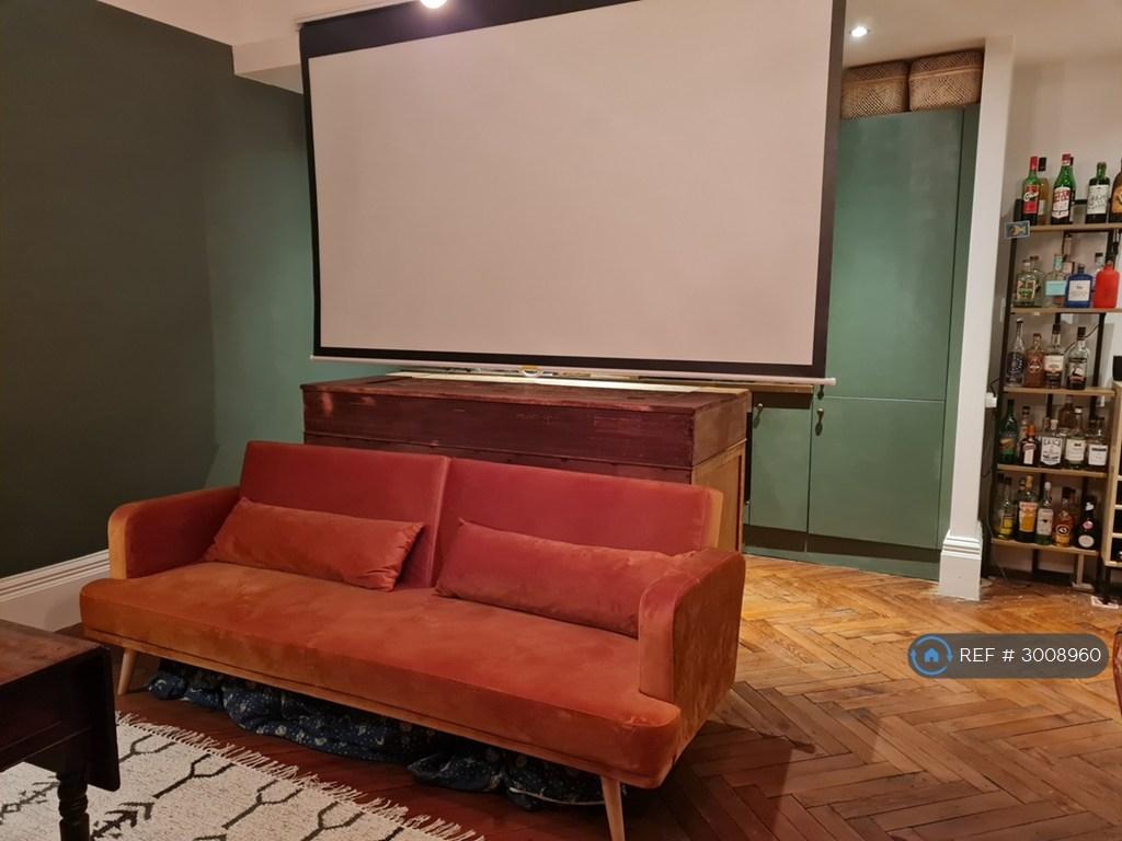 Apartment in Sheffield - View 4