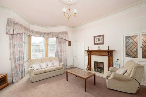 4 bedroom end of terrace house for sale, 46 Saughtonhall Drive, Edinburgh, EH12 5TN