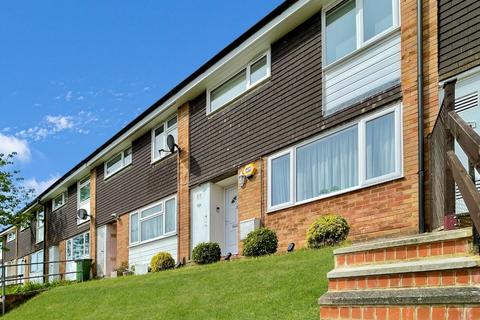 3 bedroom semi-detached house to rent, Devon Road, Luton, Bedfordshire, LU2 0RU