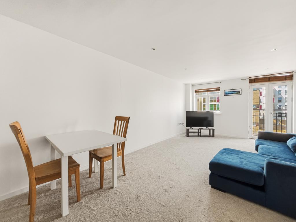 Apartment in Cambridge - More
