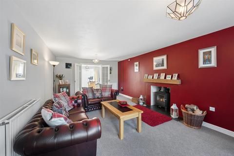6 bedroom detached house for sale, Cherry Tree Close, Telford TF1