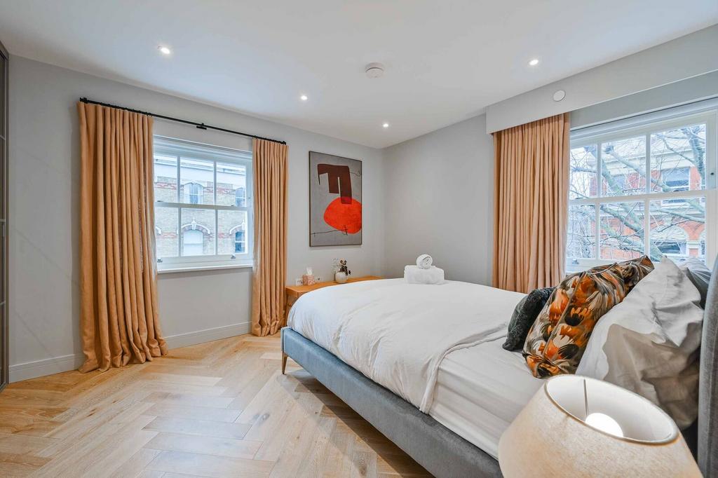 Apartment in London - View 2
