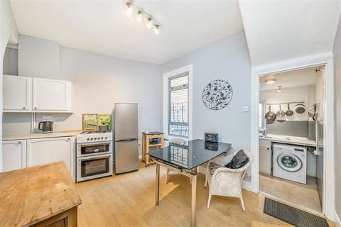 2 bedroom house for sale, Blissett Street, London SE10