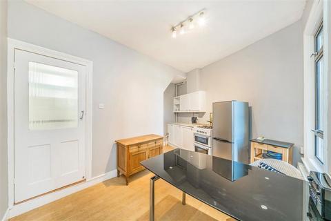 2 bedroom house for sale, Blissett Street, London SE10