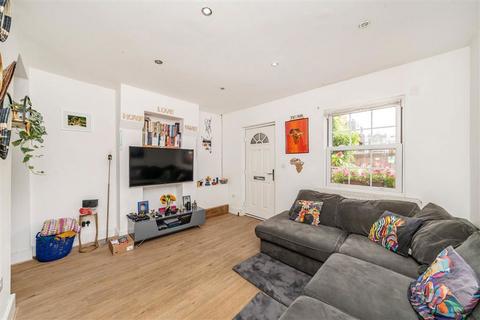 2 bedroom terraced house for sale, Earlswood Street, London SE10
