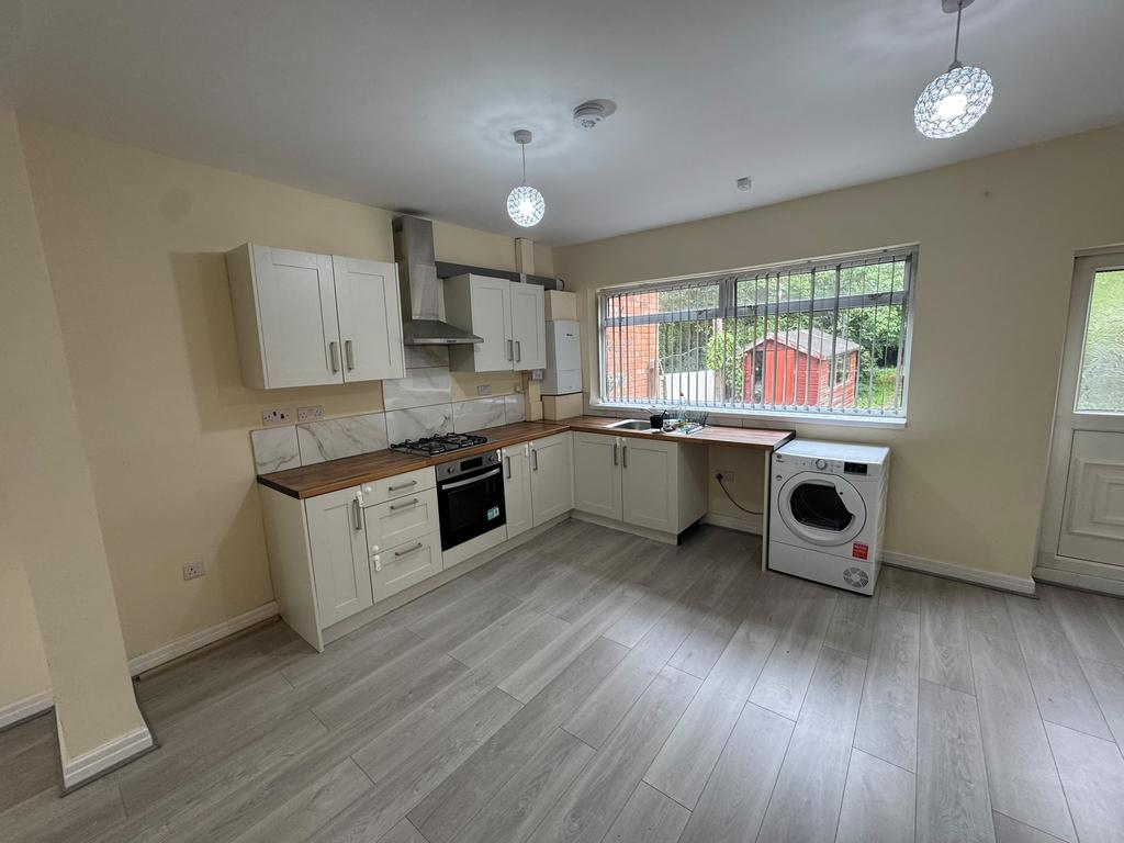 House in Manchester - View 4