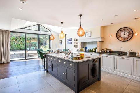 5 bedroom detached house for sale, Cleveland Gardens, Worcester Park, KT4