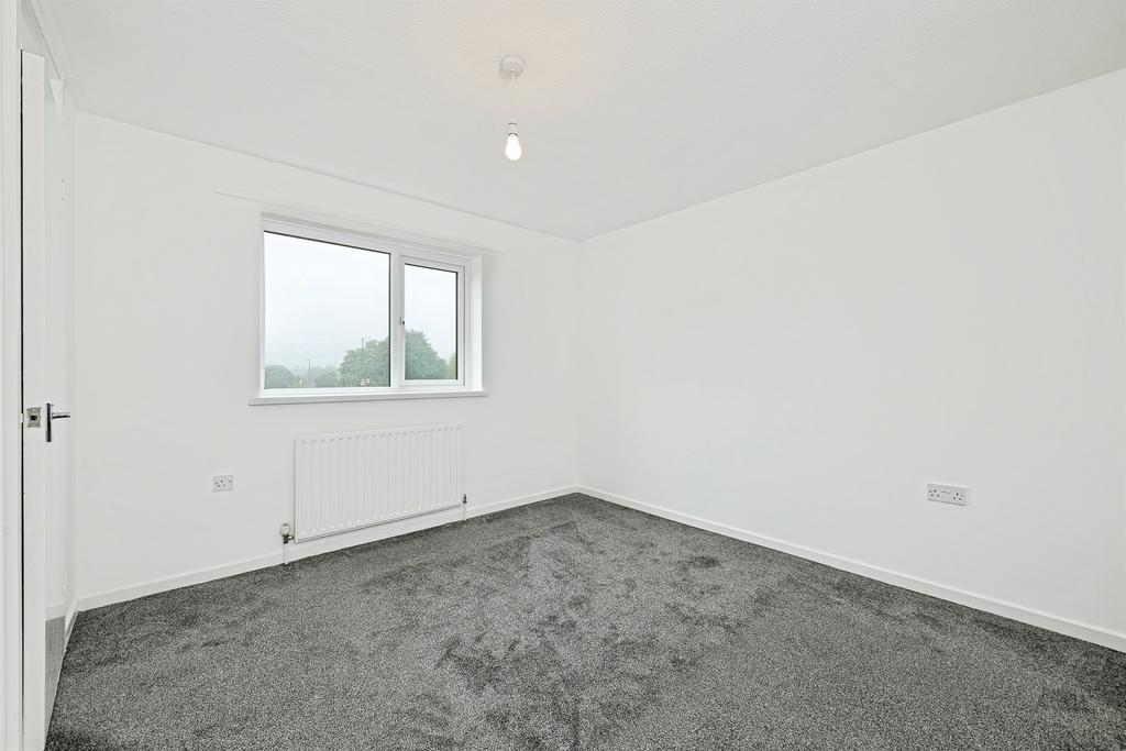 House in Nottingham, Hempshill Vale - View 4
