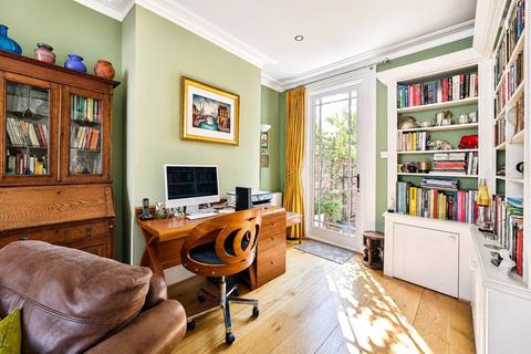 2 bedroom terraced house for sale, Grantley Street, London, E1