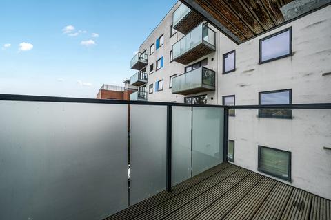 2 bedroom apartment for sale, Homesdale Road, Bromley
