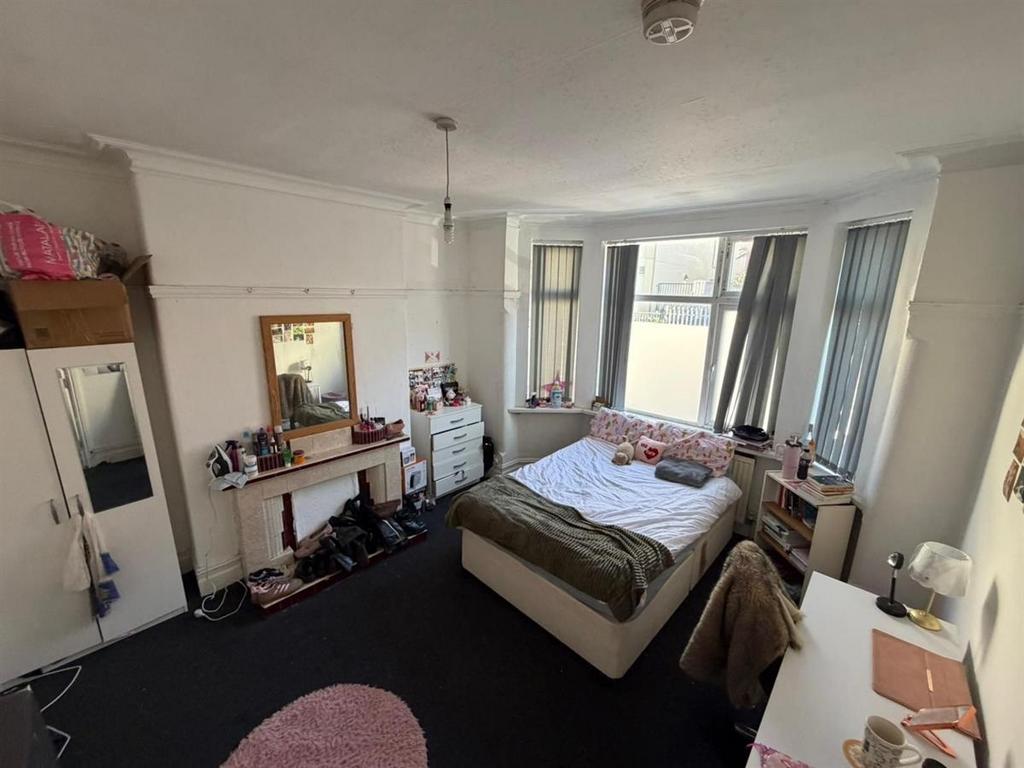 House in Manchester - View 2