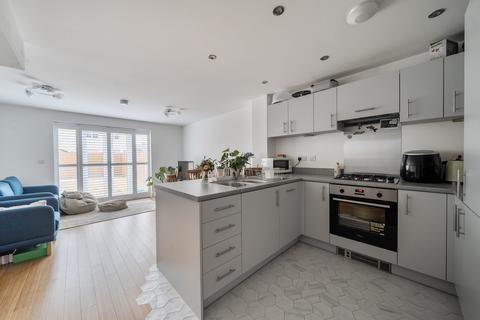 undefined, Churchill Drive, Gloucester GL3