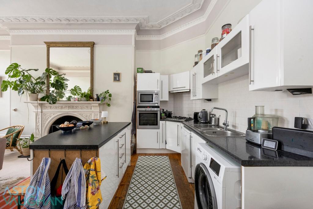Apartment in East Sussex - View 3