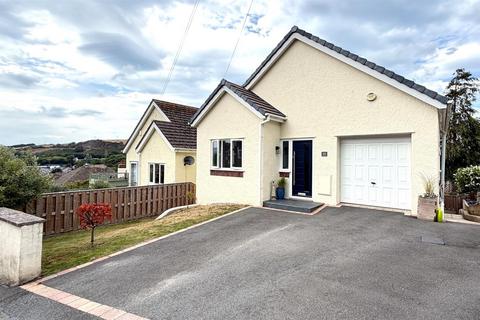 4 bedroom detached house for sale, Tan Yr Allt Avenue, Mochdre, Colwyn Bay