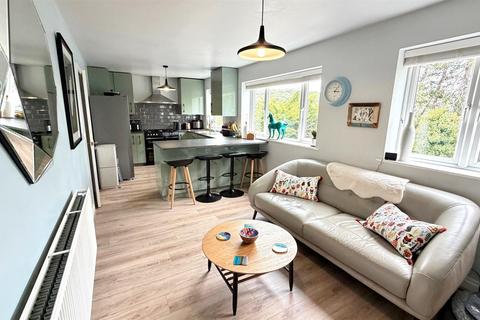 4 bedroom detached house for sale, Tan Yr Allt Avenue, Mochdre, Colwyn Bay