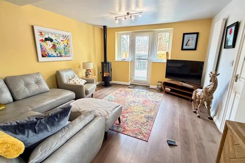 4 bedroom detached house for sale, Tan Yr Allt Avenue, Mochdre, Colwyn Bay