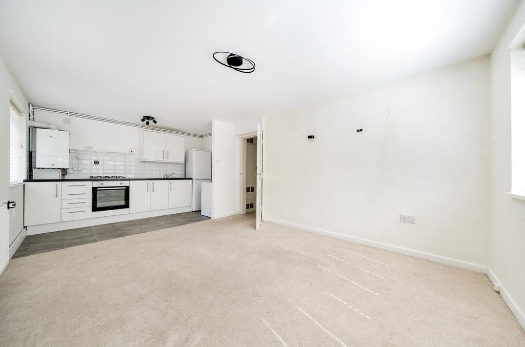Apartment in East Sussex - View 2