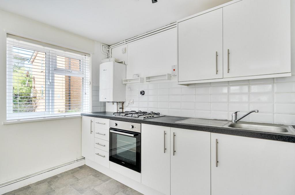 Apartment in East Sussex - View 3