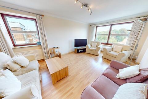 1 bedroom flat to rent, Mandalay Court, Brighton, BN1