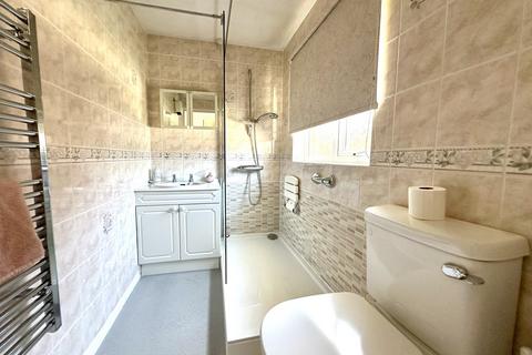 2 bedroom bungalow for sale, Churchfield Green, St Williams Way, Thorpe St Andrew, Norwich, NR7 0HN