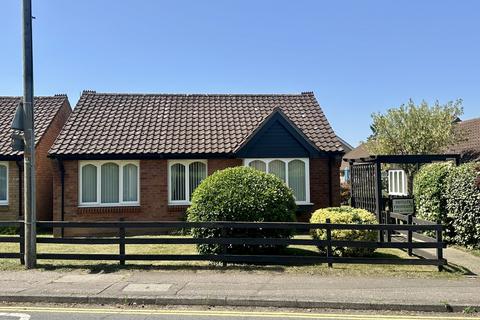 2 bedroom bungalow for sale, Churchfield Green, St Williams Way, Thorpe St Andrew, Norwich, NR7 0HN