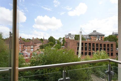 2 bedroom apartment for sale, Pond Garth, York