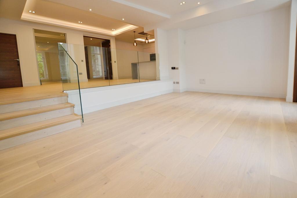 Apartment in Edinburgh - View 2