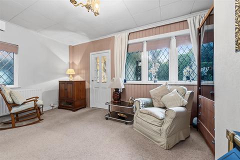 3 bedroom semi-detached house for sale, Warney Road, Matlock DE4