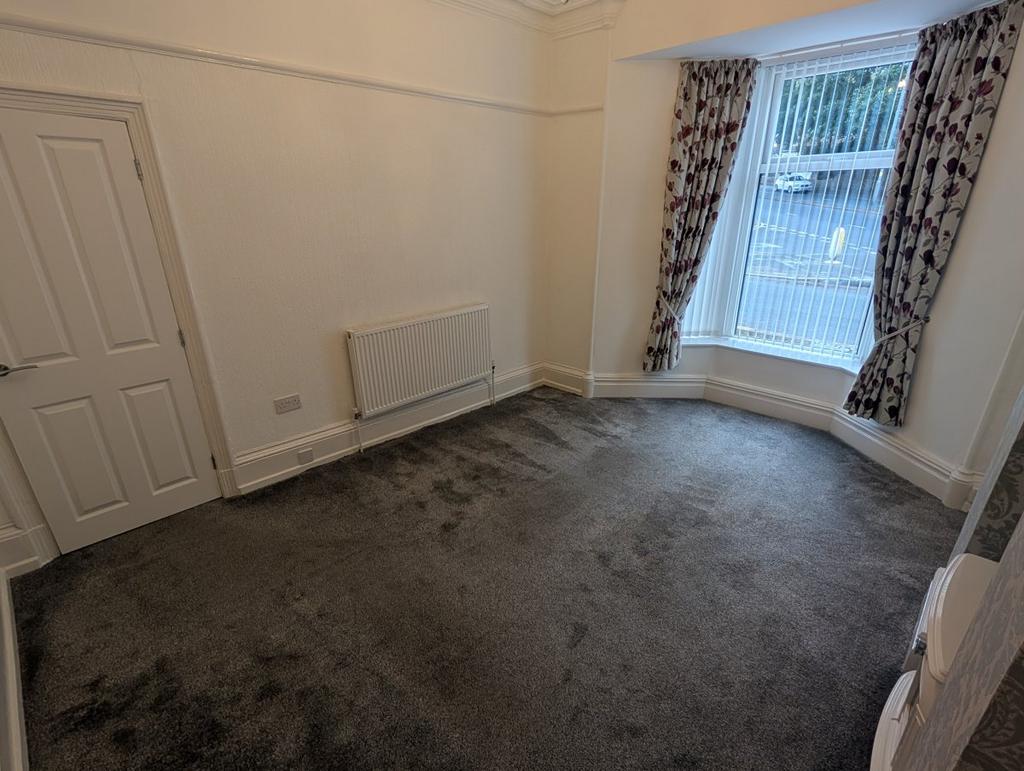 House in Burnley - View 3