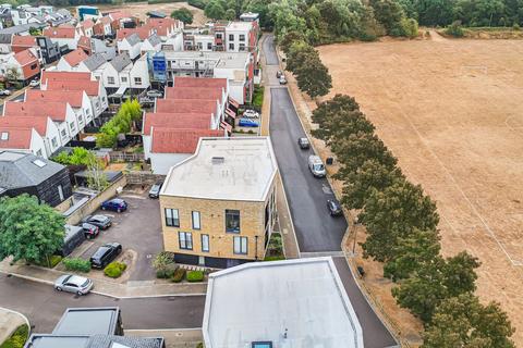 undefined, Braggowens Ley, Harlow