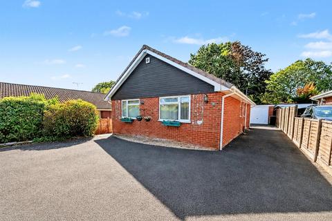 undefined, Verwood